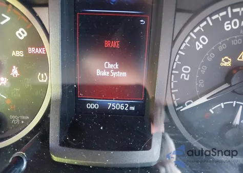 2017 Toyota Tacoma Trd Off Road из США, поврежденный, VIN 3TMCZ5AN1HM120411